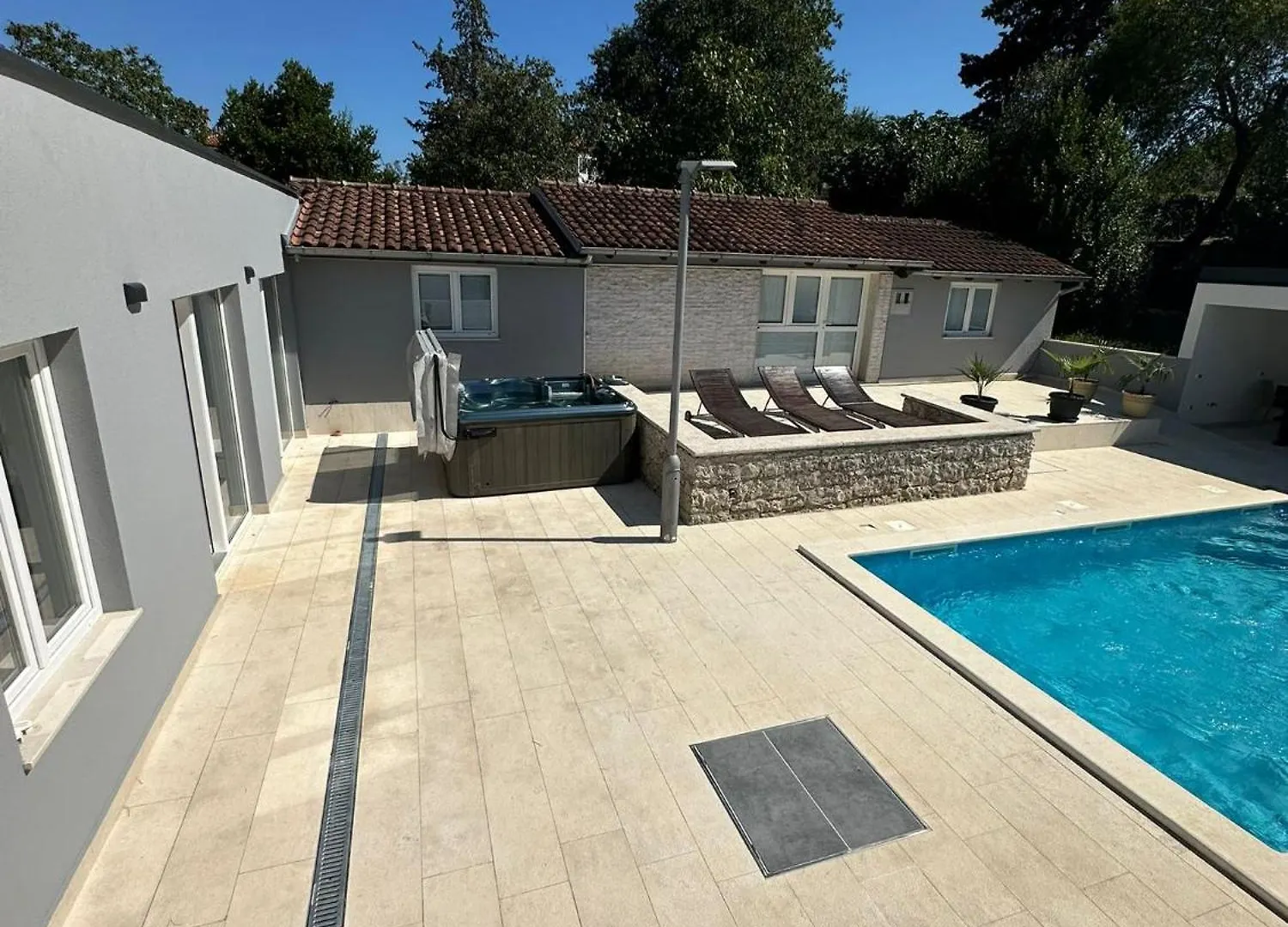 Residence Monte Magno Pula 0*,